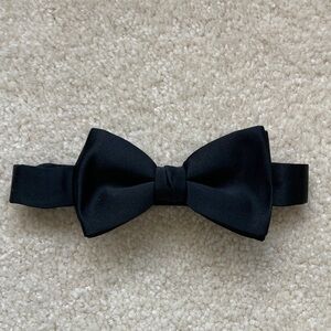 Classic Silk Black Bow Tie
